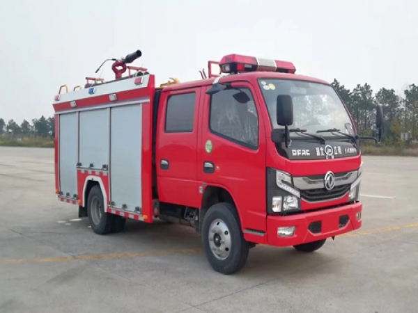国六东风小型水罐消防车2.5吨