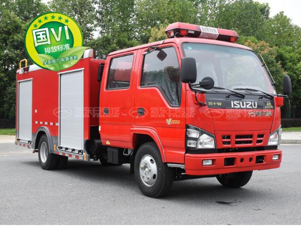 五十铃蓝牌1吨水罐消防车